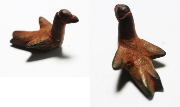 Picture of Early Iron Age. 1200 - 800 BC. Bronze Bird Weight