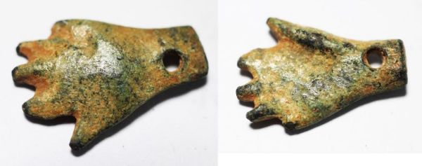 Picture of ANCIENT LEVANT BRONZE HAND AMULET . 900 - 600 B.C