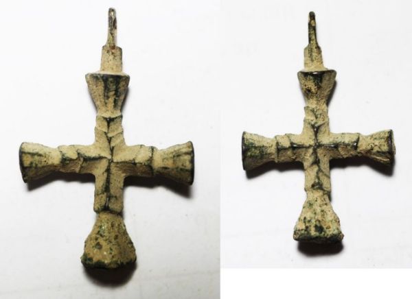 Picture of ANCIENT BYZANTINE. NICE BRONZE CROSS 800 - 1000 A.D