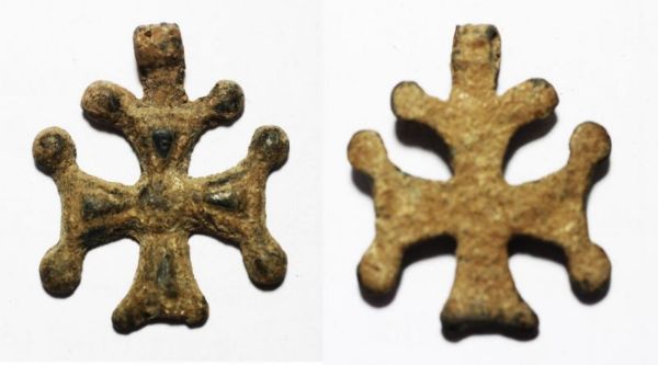 Picture of ANCIENT BYZANTINE. NICE BRONZE CROSS 800 - 1000 A.D