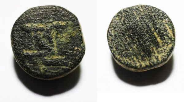 Picture of ANCIENT BYZANTINE BRONZE WEIGHT OF 1 NUMISMATA. 6TH - 8TH A.D