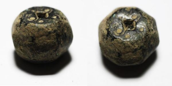 Picture of ANCIENT BYZANTINE BRONZE WEIGHT. 1 UNCIA. 700 - 1000 A.D