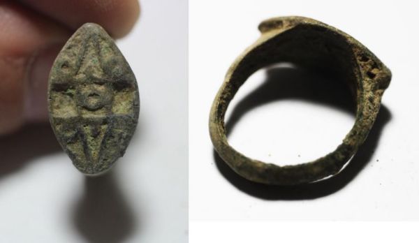 Picture of ANCIENT ISLAMIC. MAMLUK BRONZE RING