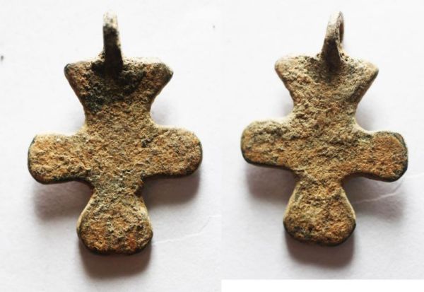 Picture of ANCIENT BYZANTINE BRONZE CROSS. 800 - 1000 A.D