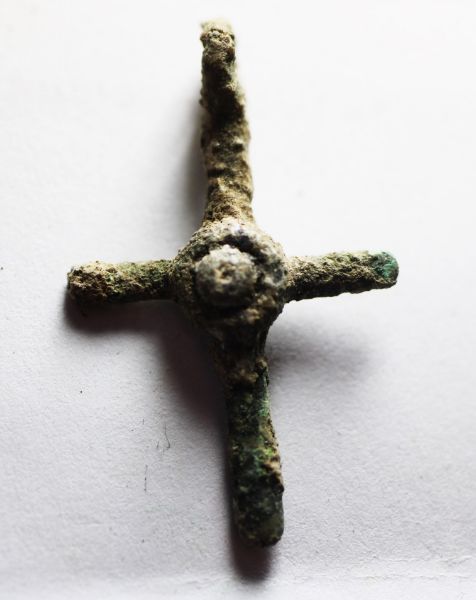 Picture of ANCIENT BYZANTINE. JORDAN. BRONZE CROSS. 800 - 1000 A.D