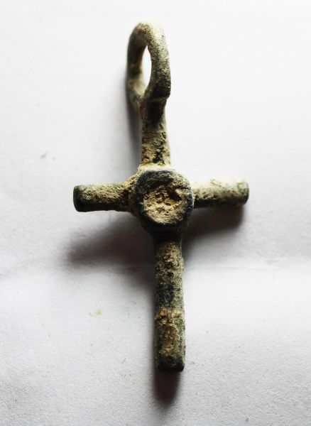 Picture of ANCIENT BYZANTINE. JORDAN. BRONZE CROSS. 800 - 1000 A.D