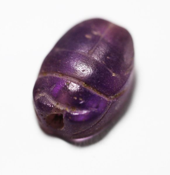 Picture of ANCIENT EGYPT. NEW KINGDOM SMALL AMETHYST SCARAB. 1400 - 1200 B.C