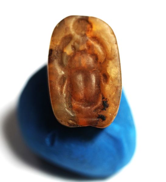Picture of ANCIENT EGYPT. NEW KINGDOM STONE SCARAB.  1300 B.C . KING THUTMOSE III'S NAME