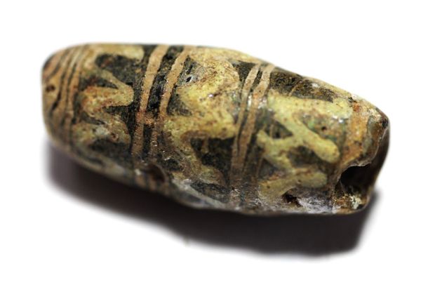 Picture of ANCIENT ROMAN MOSAIC GLASS BEAD. 200 A.D
