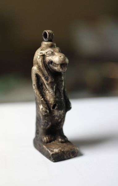 Picture of ANCIENT EGYPT. LARGE SILVER TAWERET AMULET. 1250 B.C