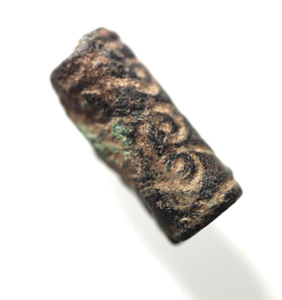 Picture of ANCIENT JORDAN. IRON AGE BRONZE CYLINDER SEAL. 800 B.C