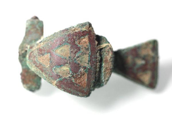 Picture of ANCIENT ROMAN BRONZE INLAID WITH GLASS FIBULA. 200 A.D