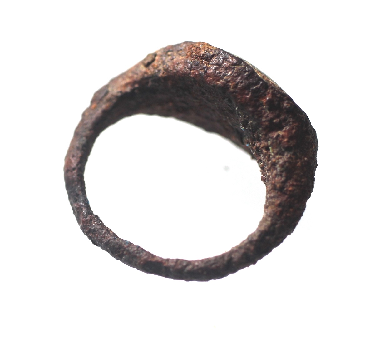 Acropolo. Ancient Egypt. Roman Iron Ring With Stone Intaglio