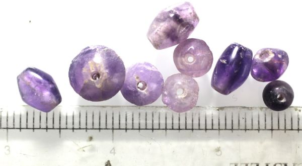 Picture of ANCIENT  STONE (AMETHYST) BEADS. 1600 B.C