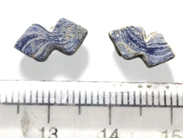 Picture of ANCIENT ROMAN  GLASS BEADS. 1700 + YEARS OLD - UNIQUE SHAPE