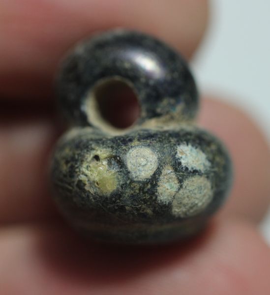 Picture of ANCIENT BYZANTINE  MOSAIC GLASS BEAD. 1000 + YEARS OLD