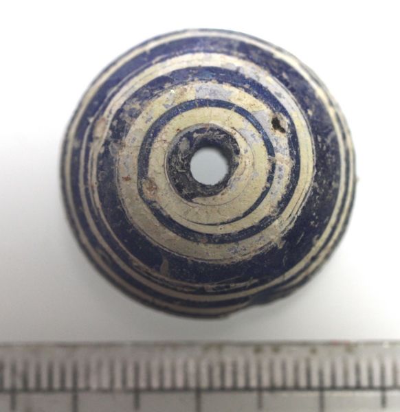 Picture of ANCIENT ROMAN  GLASS BUTTON. 1200 - 300 A.D