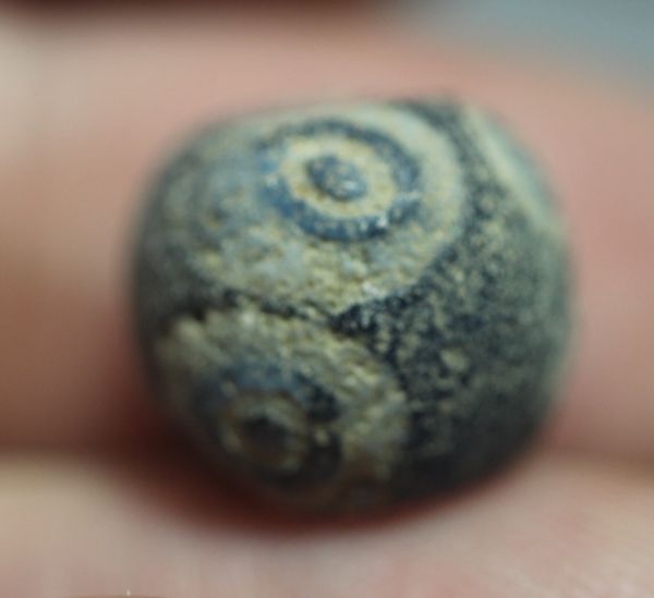 Picture of ANCIENT MOSAIC GLASS "EYES" BEAD. ROMAN. 200 - 300 A.D