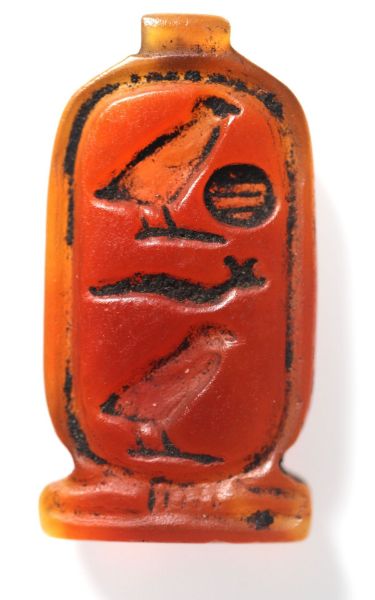 Picture of ANCIENT EGYPT. CARNELIAN STONE CARTOUCHE AMULET / PENDANT. WITH THE NAME OF KHUFU