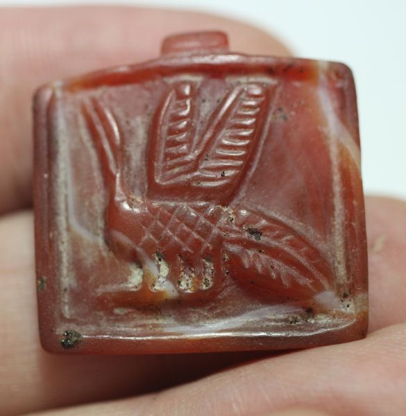 Picture of ANCIENT EGYPT.  CARNELIAN STONE PENDANT. BEE . 1250 B.C  NEW KINGDOM. 19TH DYNASTY 