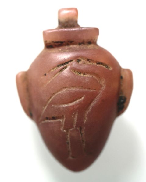 Picture of ANCIENT EGYPT. LARGE CARNELIAN HEART AMULET WITH AN IBIS. 1250 B.C. NEW KINGDOM