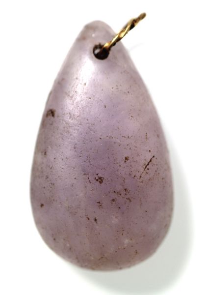 Picture of ANCIENT EGYPT. NEW KINGDOM AMETHYST STONE BEAD. 1250 B.C